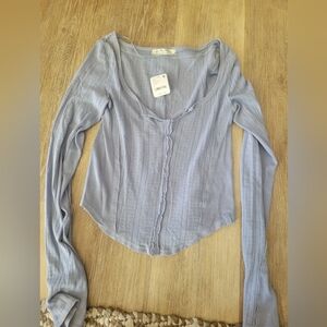 NWT We The Free Top Size Small. Color...falling Water.